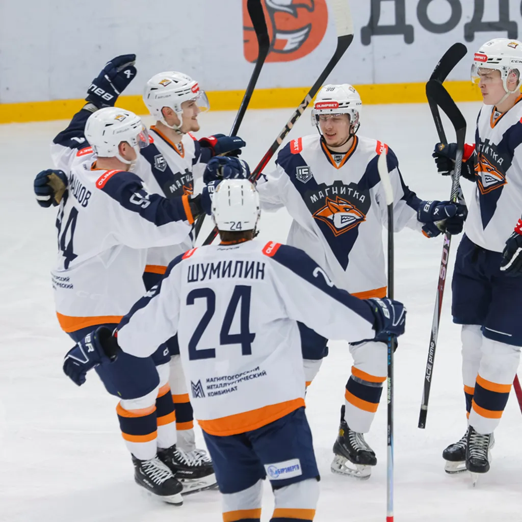 Трансляция выездного хоккейного матча «Горький» x «Магнитка» + конкурс