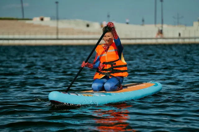 Костюмированный заплыв на сапах