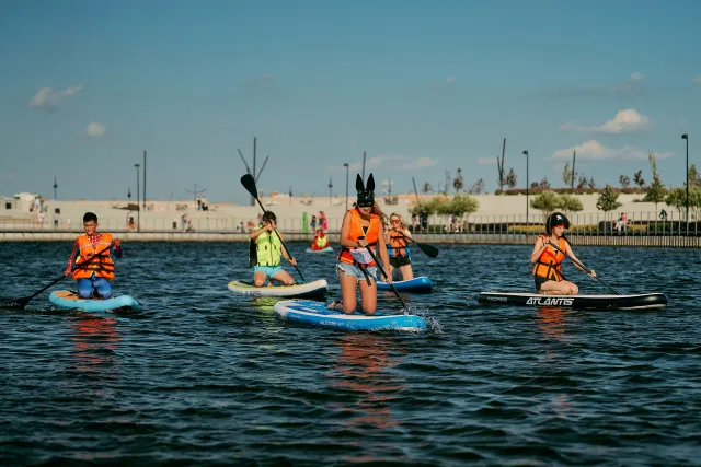 Костюмированный заплыв на сапах