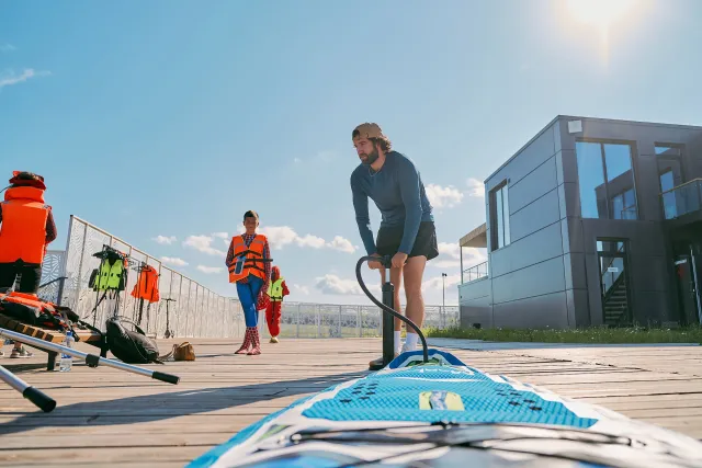 Костюмированный заплыв на сапах