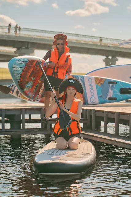 Костюмированный заплыв на сапах