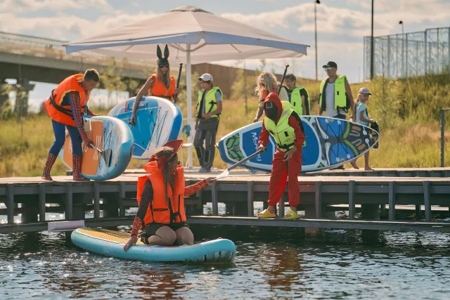 Костюмированный заплыв на сапах