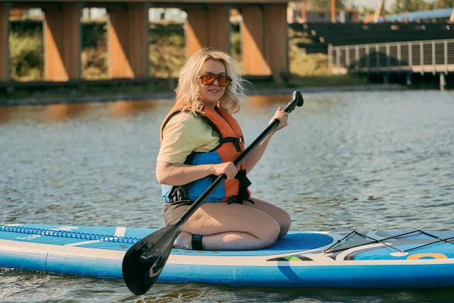 Костюмированный заплыв на сапах