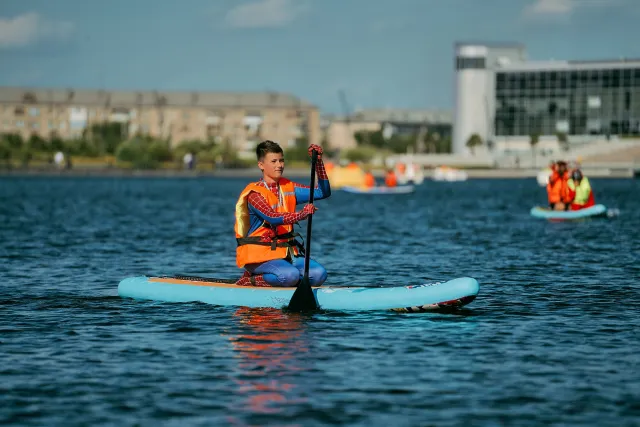 Костюмированный заплыв на сапах