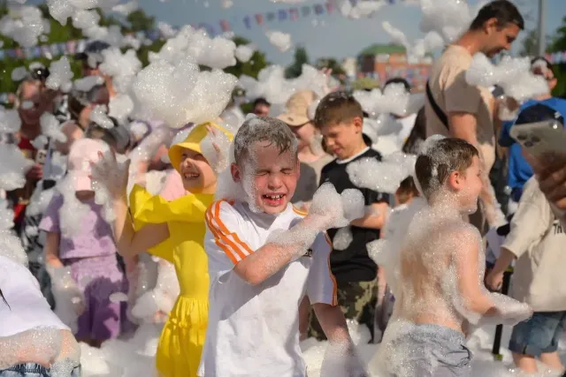 Фестиваль мороженого «Единорожок»