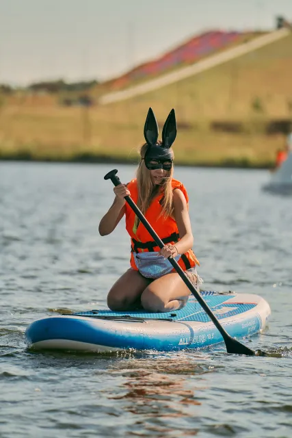 Костюмированный заплыв на сапах