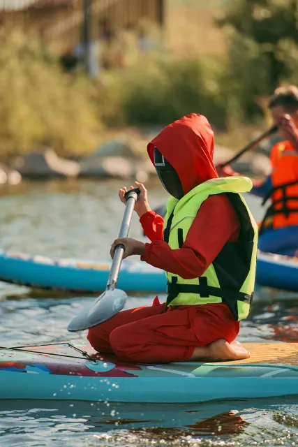 Костюмированный заплыв на сапах