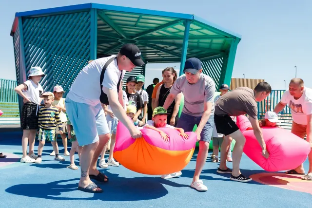 Фестиваль мороженого «Единорожок»