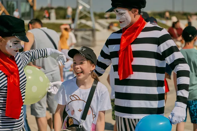 Фестиваль мороженого «Единорожок»