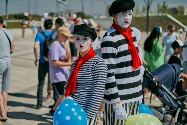 Фестиваль мороженого «Единорожок»