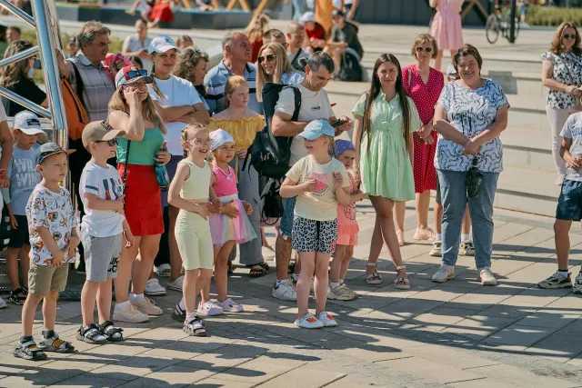 Фестиваль мороженого «Единорожок»