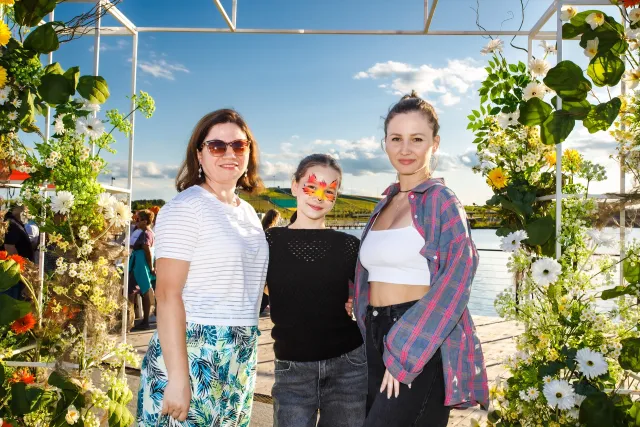 День семьи, любви и верности в «Притяжении»