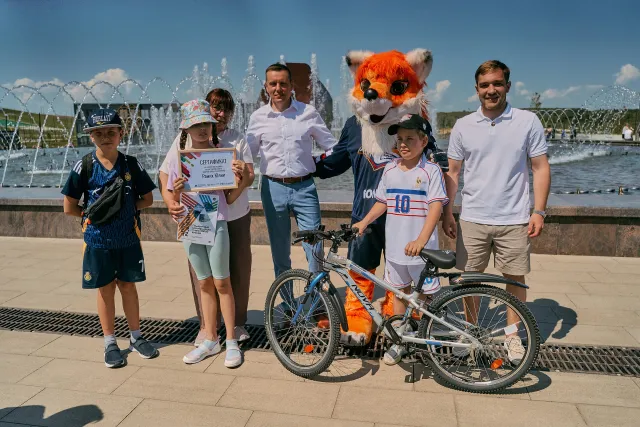 Фестиваль мороженого «Единорожок»