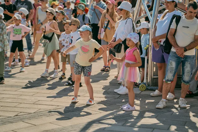 Фестиваль мороженого «Единорожок»