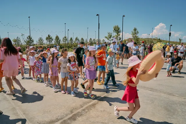 Фестиваль мороженого «Единорожок»