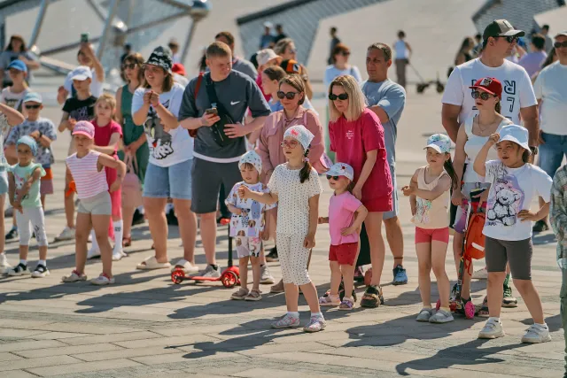 Фестиваль мороженого «Единорожок»