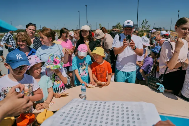 Фестиваль мороженого «Единорожок»