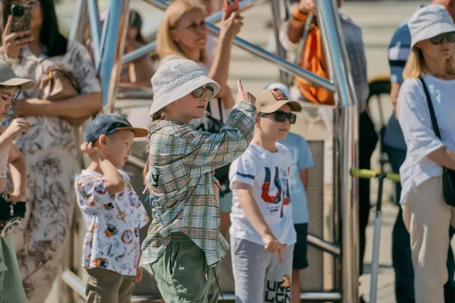 Фестиваль мороженого «Единорожок»