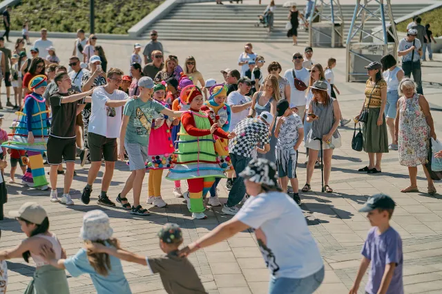 Фестиваль мороженого «Единорожок»