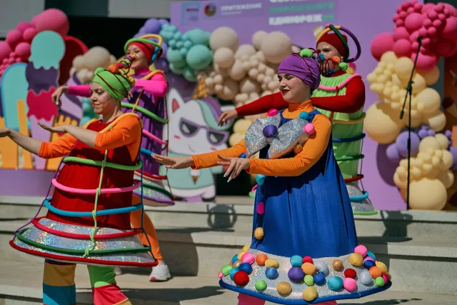 Фестиваль мороженого «Единорожок»