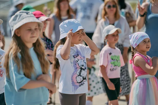 Фестиваль мороженого «Единорожок»