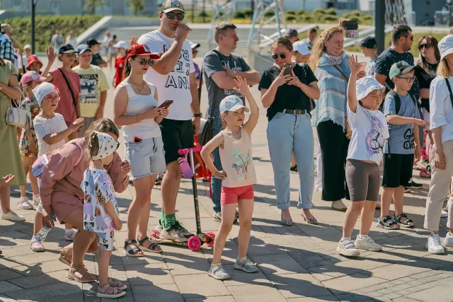 Фестиваль мороженого «Единорожок»