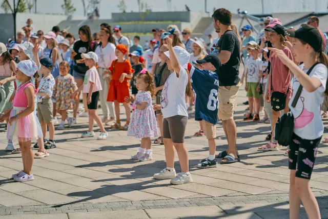 Фестиваль мороженого «Единорожок»