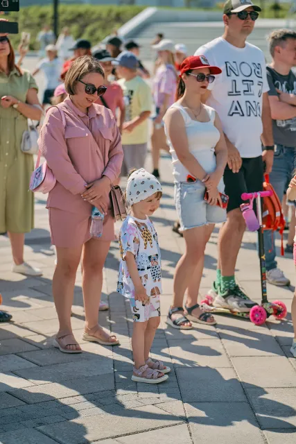 Фестиваль мороженого «Единорожок»